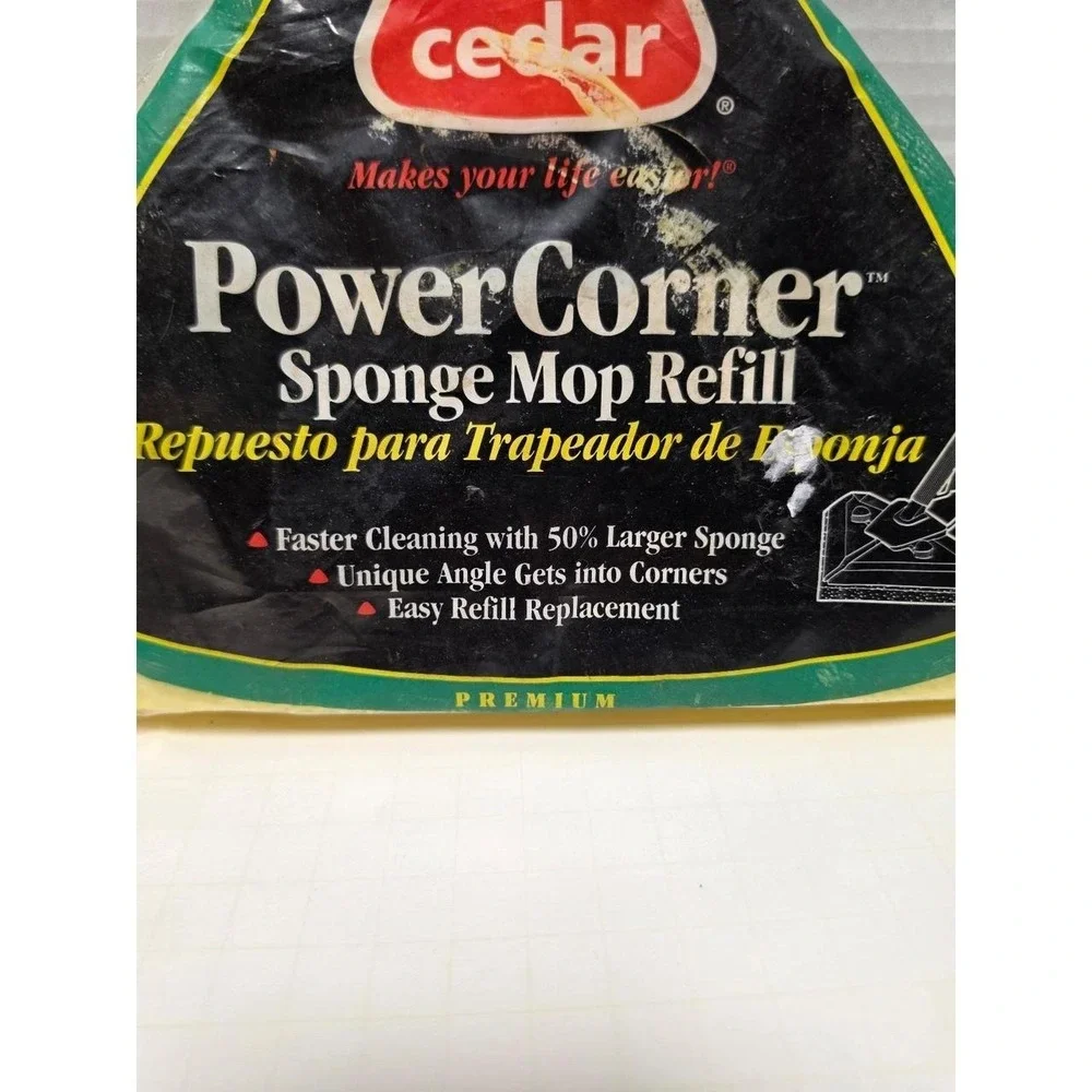 O-Cedar‎ PowerCorner Sponge Mop Refill designed with a unique angle for cleaning